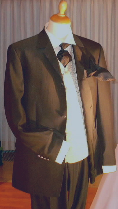 Anzug feine Qualit�t, Weste Krawattenseide, Jabot